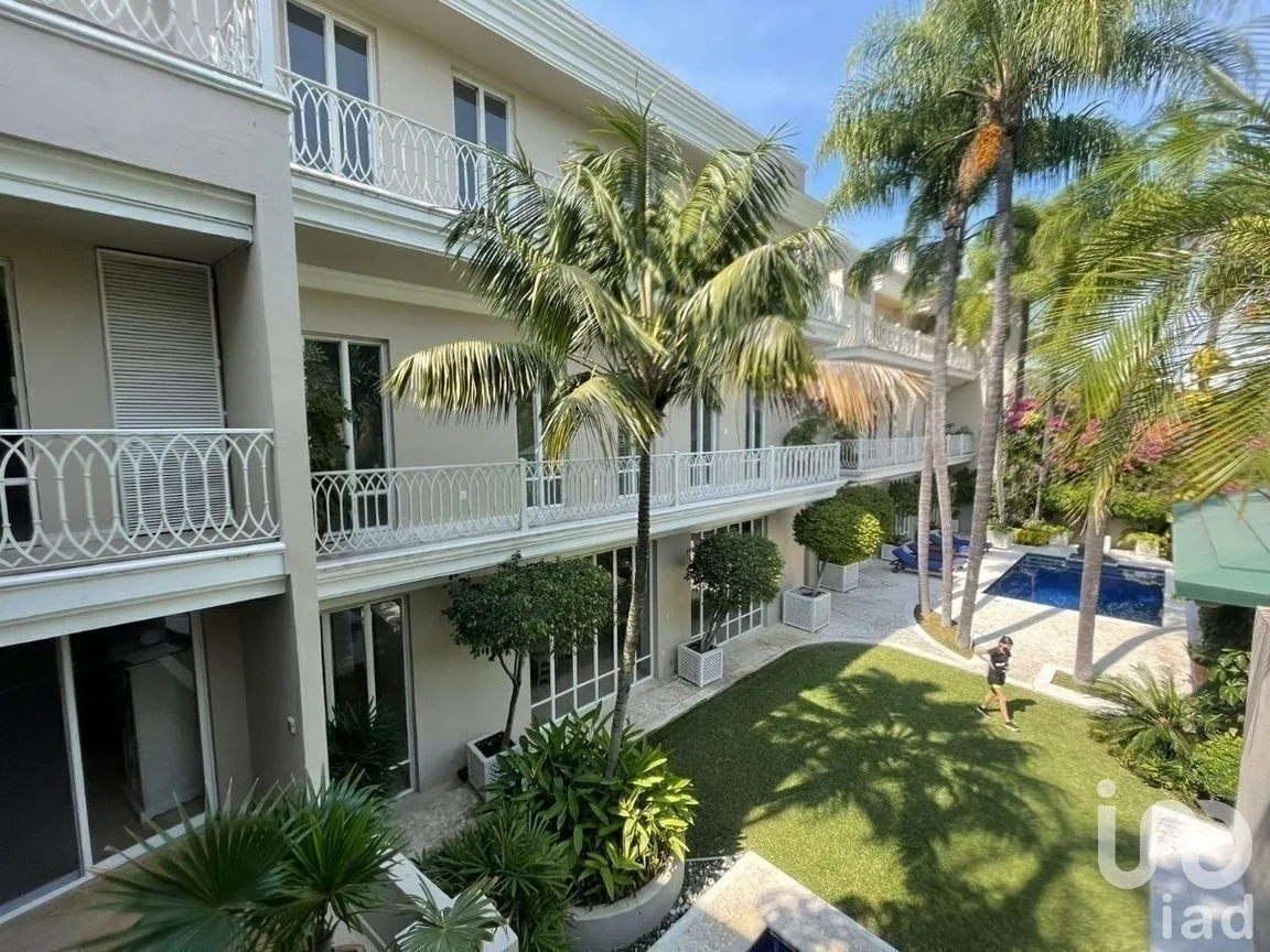 Casa en Venta en Jardines de Acapatzingo, Cuernavaca, Morelos | NEX-267700 | iad México | Foto 4 de 36