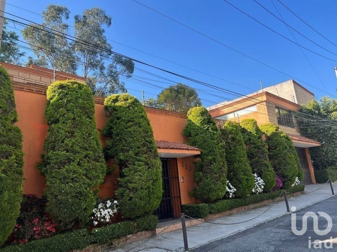 Casa en Venta en Jardines del Pedregal, Álvaro Obregón, Ciudad de México | NEX-270175 | iad México | Foto 1 de 19