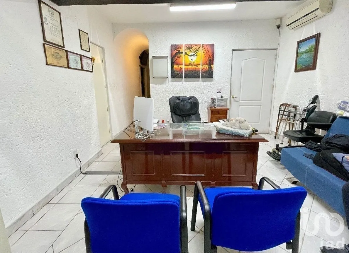 Casa en Venta en Reforma, Cuernavaca, Morelos | NEX-274638 | iad México | Foto 3 de 27