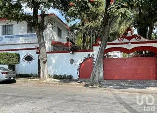 NEX-274638 - Casa en Venta, con 21 recamaras, con 30 baños, con 1532 m2 de construcción.