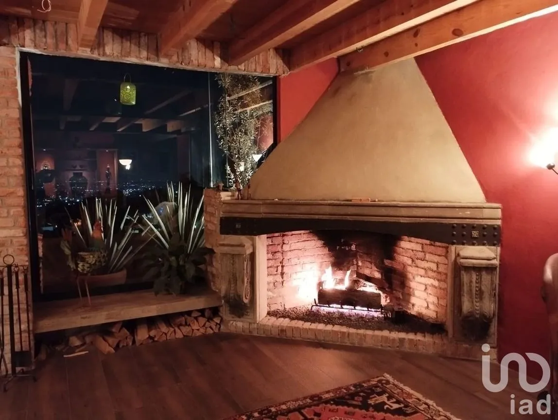 Casa en Venta en San Nicolás Totolapan, La Magdalena Contreras, Ciudad de México | NEX-276930 | iad México | Foto 4 de 44