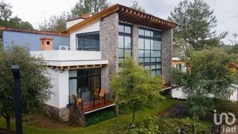 NEX-200958 - Casa en Venta, con 5 recamaras, con 7 baños, con 940.51 m2 de construcción en Mazamitla, CP 49500, Jalisco.