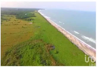 NEX-267305 - Terreno en Venta en 17 de Octubre, CP 92880, Veracruz.