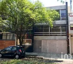 NEX-267311 - Casa en Venta, con 4 recamaras, con 2 baños, con 470 m2 de construcción.