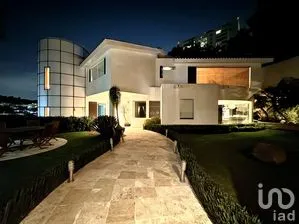 NEX-282444 - Casa en Venta, con 3 recamaras, con 4 baños, con 1100 m2 de construcción en Lomas Country Club, CP 52779, Estado de México.