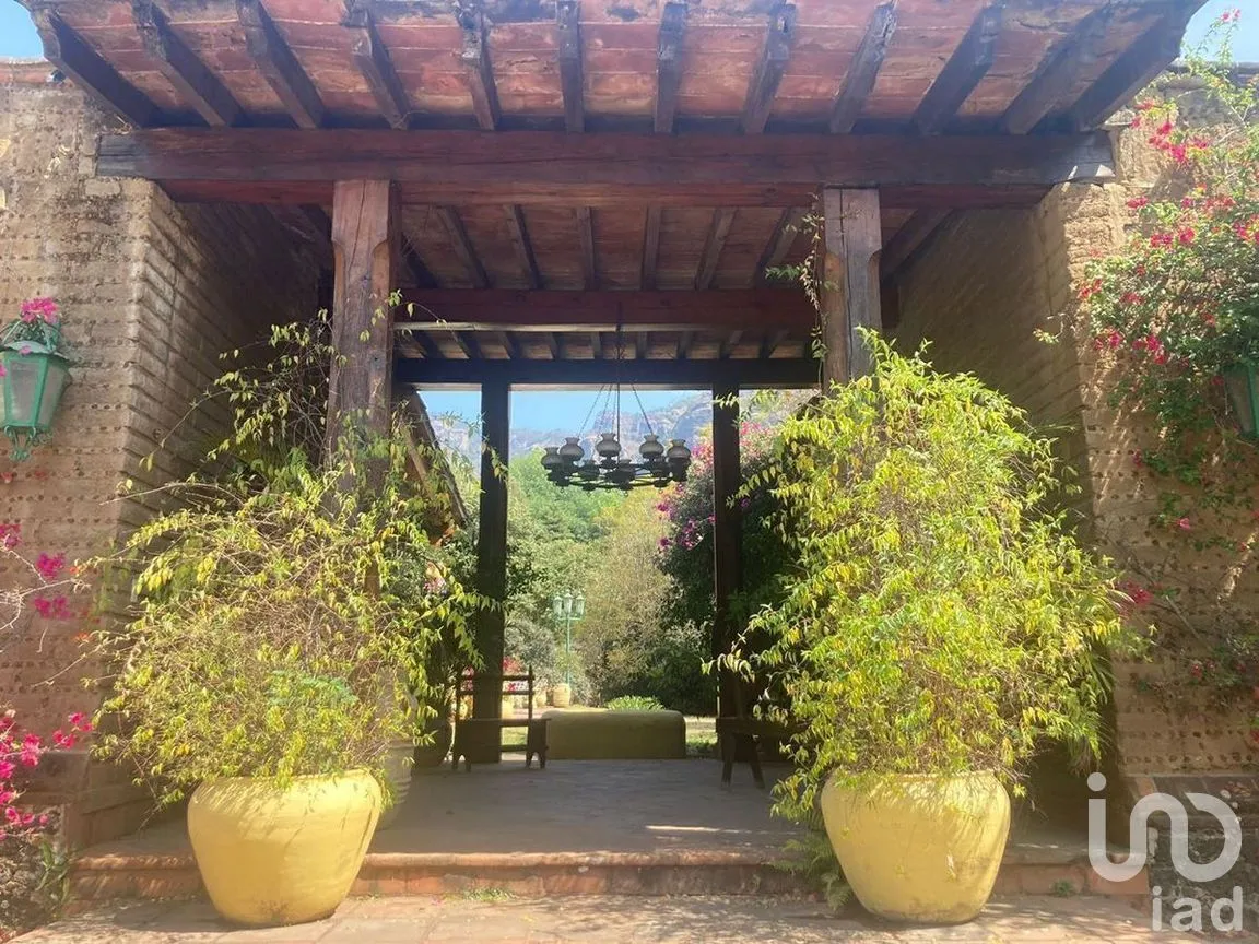 Casa en Venta en Tepoztlán Centro, Tepoztlán, Morelos | NEX-282453 | iad México | Foto 12 de 32