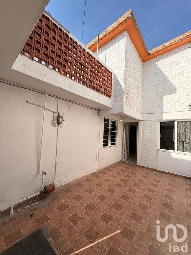 Casa en Venta en Valle de Aragón, Nezahualcóyotl, Estado de México | NEX-284879 | iad México | Foto 3 de 16