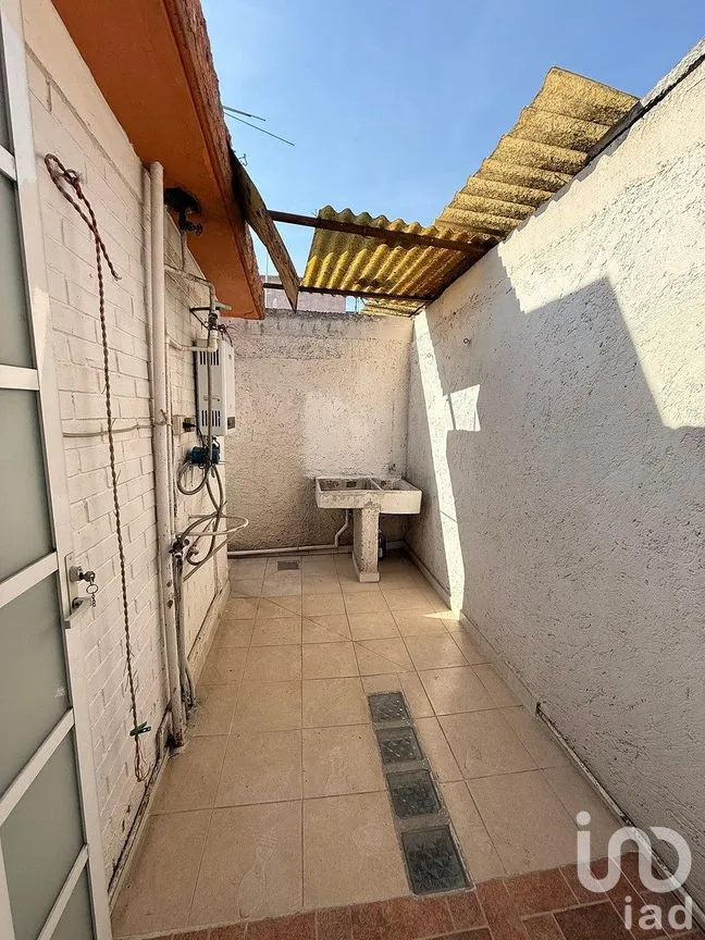 Casa en Venta en Valle de Aragón, Nezahualcóyotl, Estado de México | NEX-284879 | iad México | Foto 8 de 16