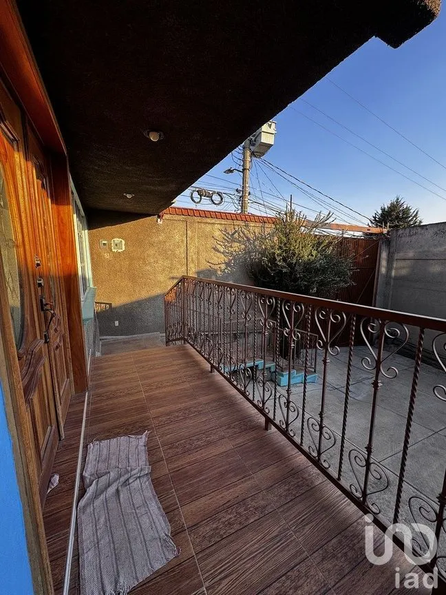 Casa en Venta en Granjas de Guadalupe 1a. Sección, Nicolás Romero, Estado de México | NEX-289399 | iad México | Foto 3 de 38