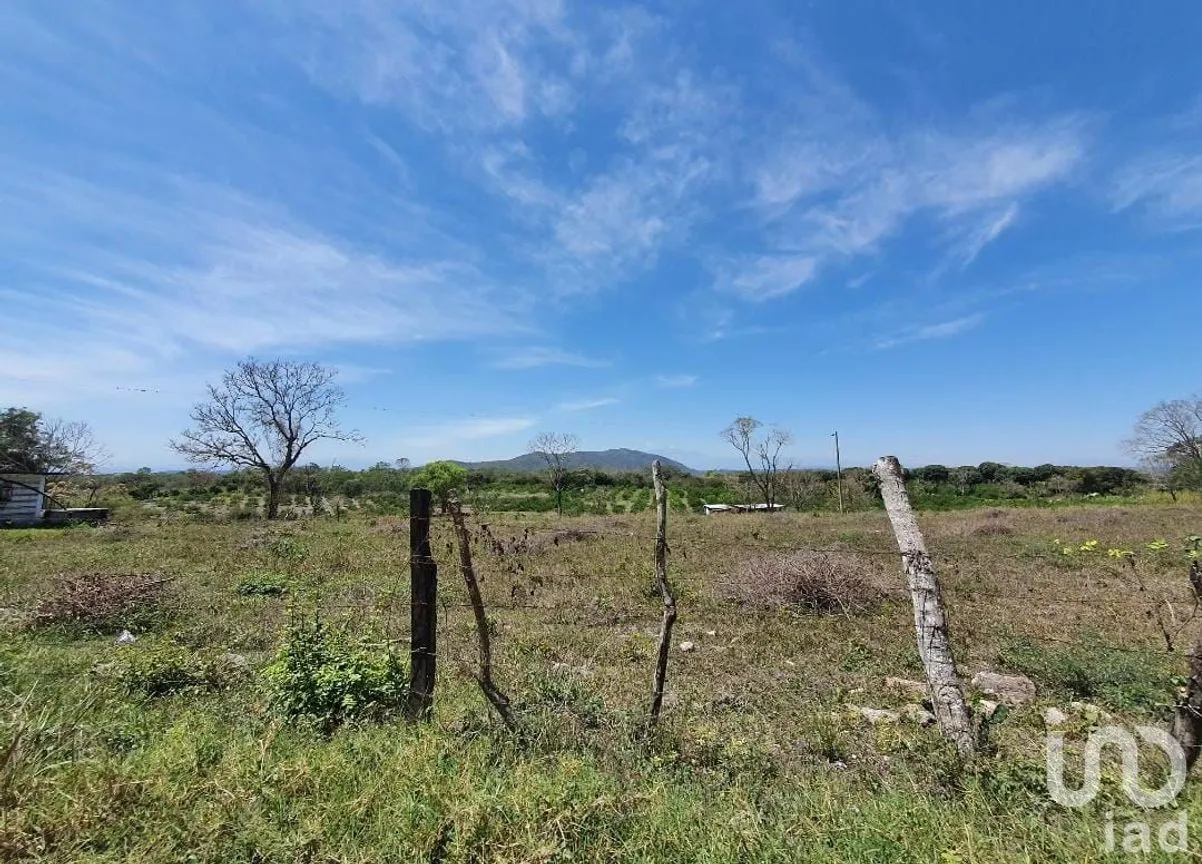 Terreno en Venta en Los Pinos, Emiliano Zapata, Veracruz de Ignacio de la Llave | NEX-146382 | iad México | Foto 12 de 17