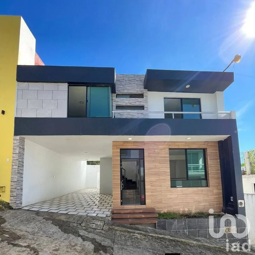 Casa en Venta en Santa Rosa, Xalapa, Veracruz de Ignacio de la Llave | NEX-181889 | iad México | Foto 1 de 15