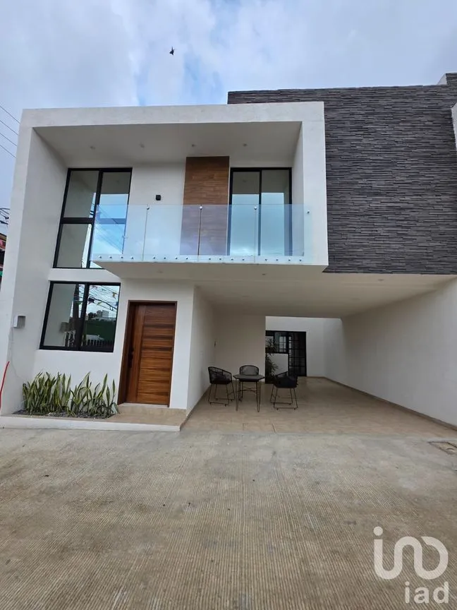 Casa en Venta en Indeco Animas, Xalapa, Veracruz de Ignacio de la Llave | NEX-217951 | iad México | Foto 1 de 18