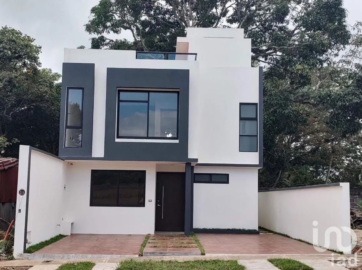 Casa en Venta en El Grande, Coatepec, Veracruz de Ignacio de la Llave | NEX-257034 | iad México | Foto 1 de 11