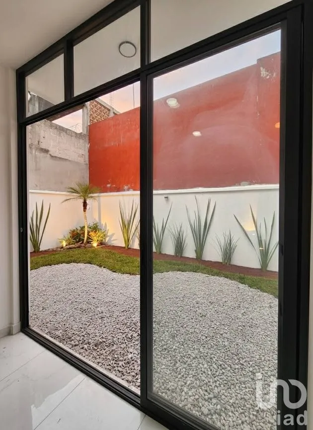 Casa en Venta en Jardines de Coatepec, Coatepec, Veracruz de Ignacio de la Llave | NEX-257506 | iad México | Foto 8 de 15