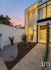 NEX-257506 - Casa en Venta, con 3 recamaras, con 2 baños, con 130 m2 de construcción en Jardines de Coatepec, CP 91557, Veracruz de Ignacio de la Llave.