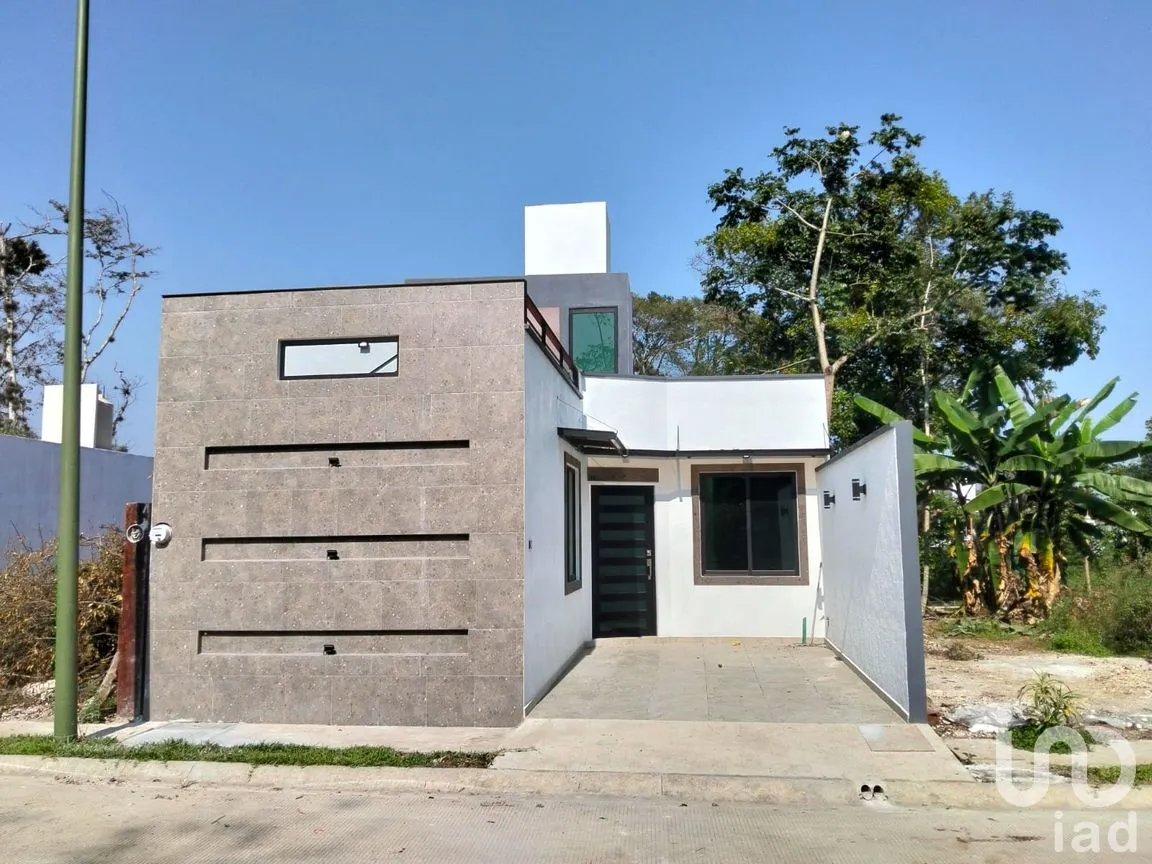 Casa en Venta en San José, Coatepec, Veracruz de Ignacio de la Llave | NEX-265321 | iad México | Foto 1 de 12