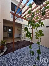 NEX-298135 - Casa en Venta, con 2 recamaras, con 2 baños, con 148 m2 de construcción en Aguacatal, CP 91133, Veracruz de Ignacio de la Llave.