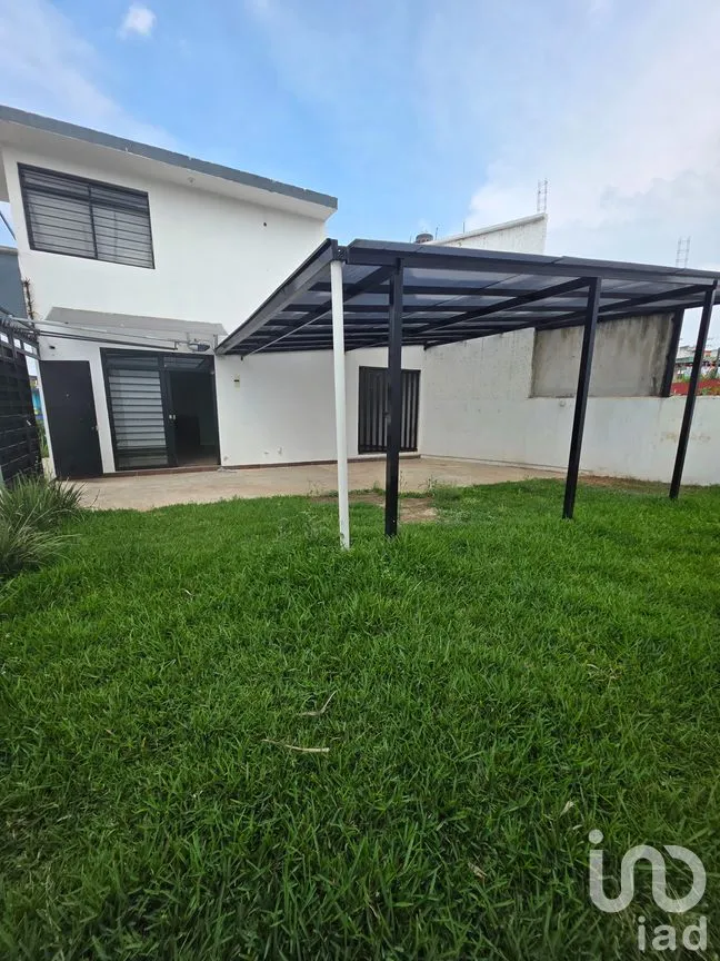 Casa en Venta en Vicente Guerrero, Xalapa, Veracruz de Ignacio de la Llave | NEX-298138 | iad México | Foto 3 de 26