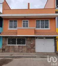 NEX-298966 - Casa en Venta, con 4 recamaras, con 3 baños, con 280 m2 de construcción en Campo de Tiro, CP 91107, Veracruz de Ignacio de la Llave.