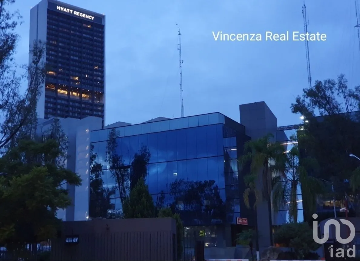 Oficina en Renta en Puerta de Hierro, Zapopan, Jalisco | NEX-280545 | iad México | Foto 1 de 15