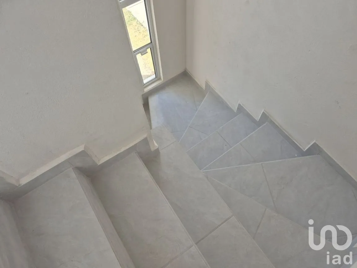 Casa en Venta en Senderos Del Valle, Tlajomulco de Zúñiga, Jalisco | NEX-281497 | iad México | Foto 3 de 15