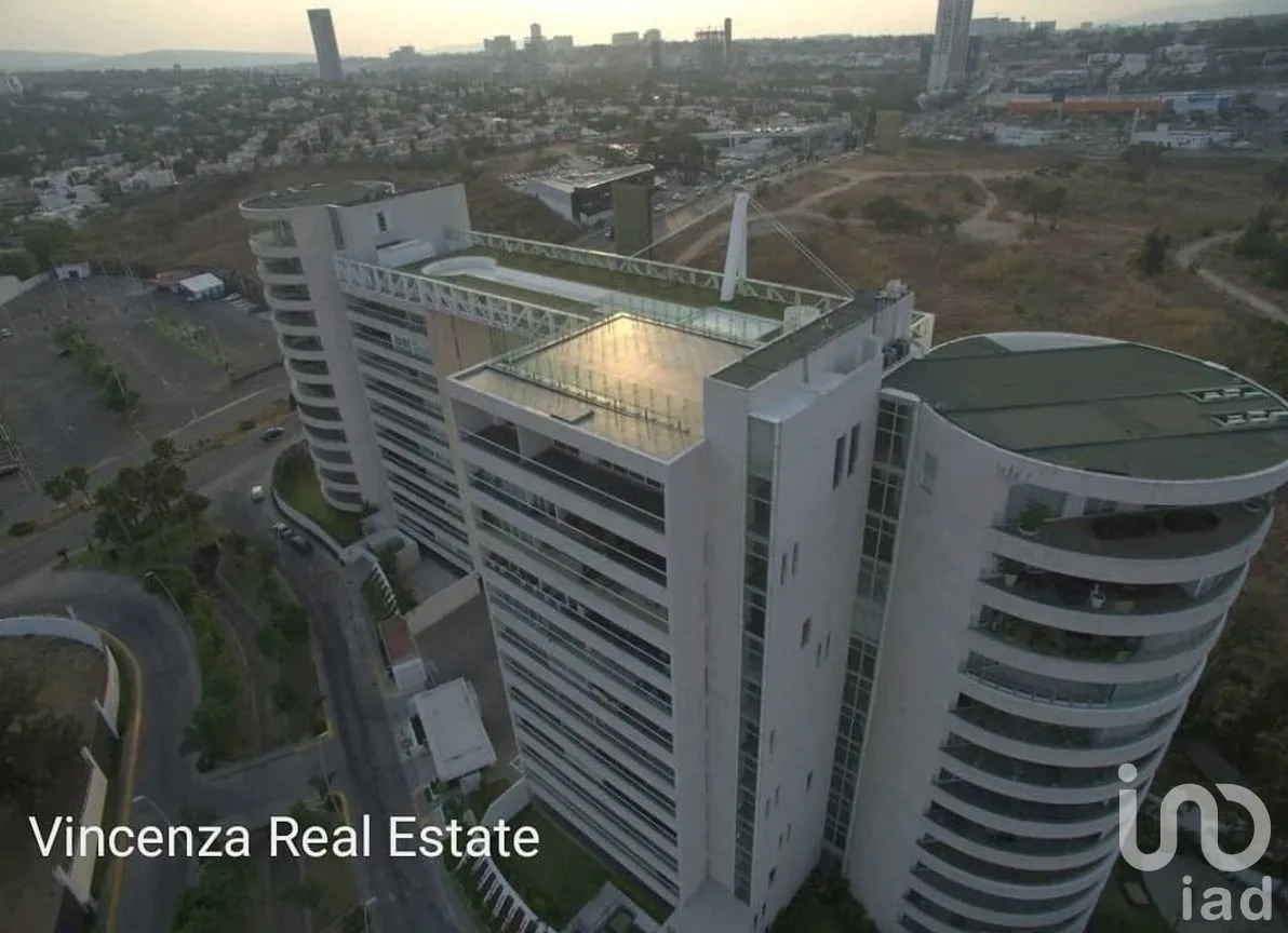Departamento en Renta en Puerta de Hierro, Zapopan, Jalisco | NEX-285075 | iad México | Foto 3 de 17