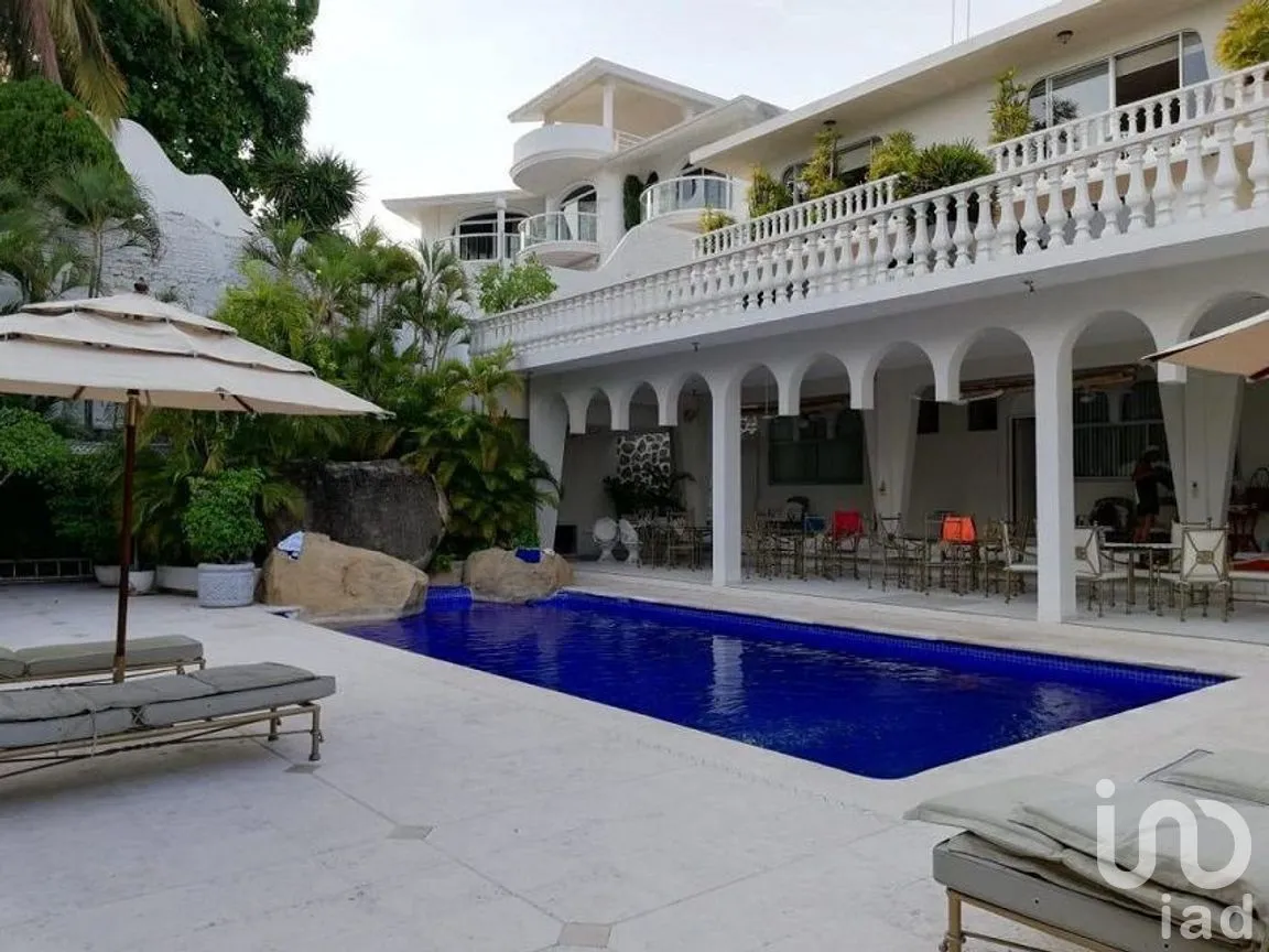 Casa en Venta en Las Playas, Acapulco de Juárez, Guerrero | NEX-278536 | iad México | Foto 2 de 37