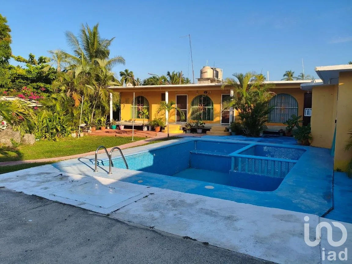 Casa en Venta en Rinconada del Mar, Acapulco de Juárez, Guerrero | NEX-288449 | iad México | Foto 1 de 19