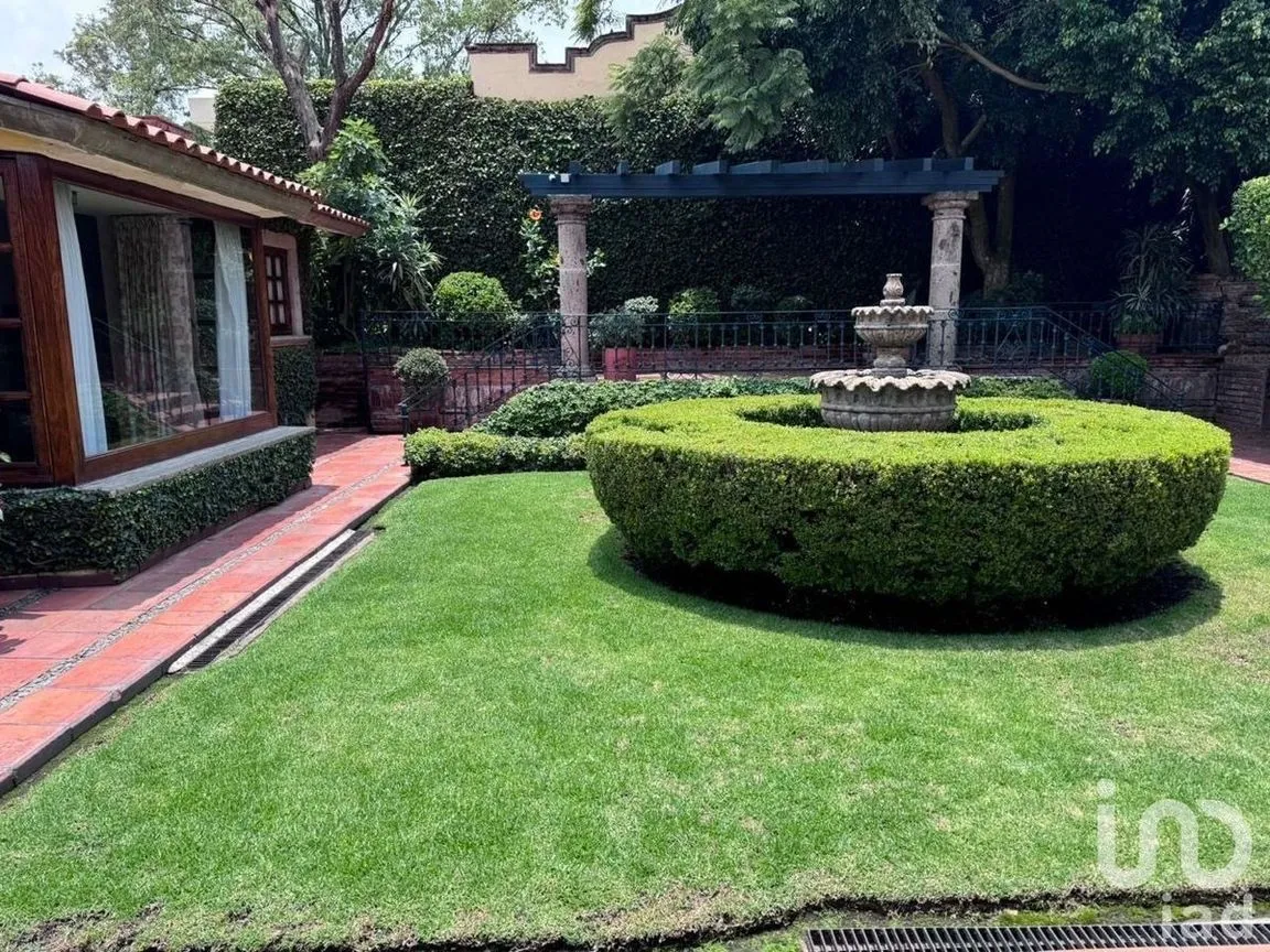 Casa en Venta en Lomas Hipódromo, Naucalpan de Juárez, Estado De México | NEX-228171 | iad México | Foto 6 de 35