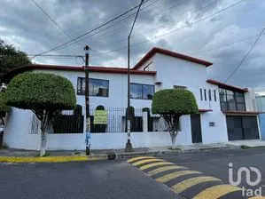 NEX-229469 - Casa en Venta, con 4 recamaras, con 4 baños, con 440 m2 de construcción en Jardines del Sur, CP 16050, Ciudad de México.