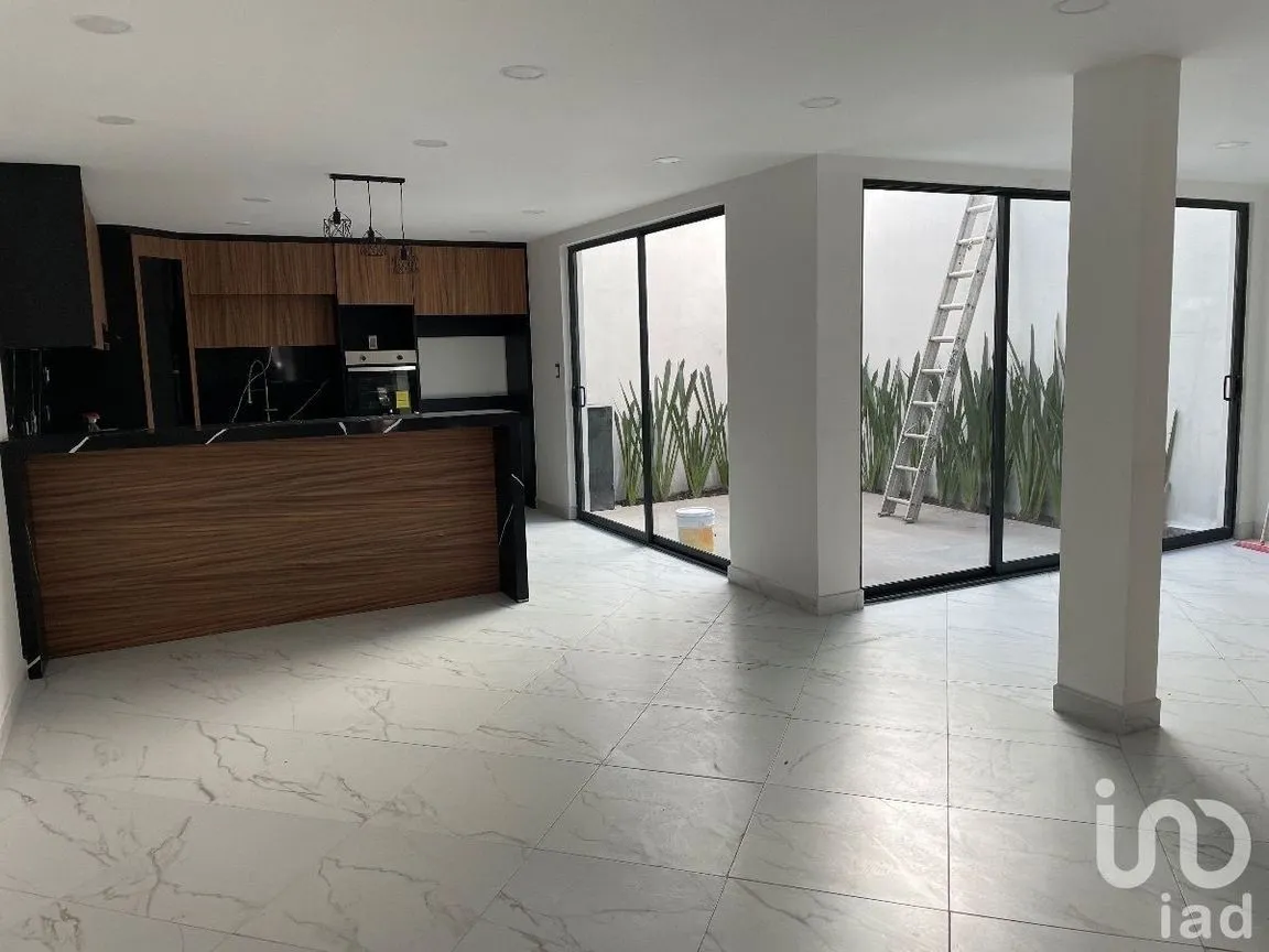 Casa en Venta en Letrán Valle, Benito Juárez, Ciudad de México | NEX-229866 | iad México | Foto 2 de 34