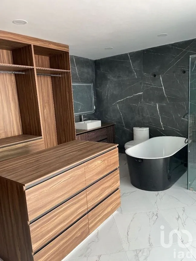 Casa en Venta en Letrán Valle, Benito Juárez, Ciudad de México | NEX-229866 | iad México | Foto 9 de 34