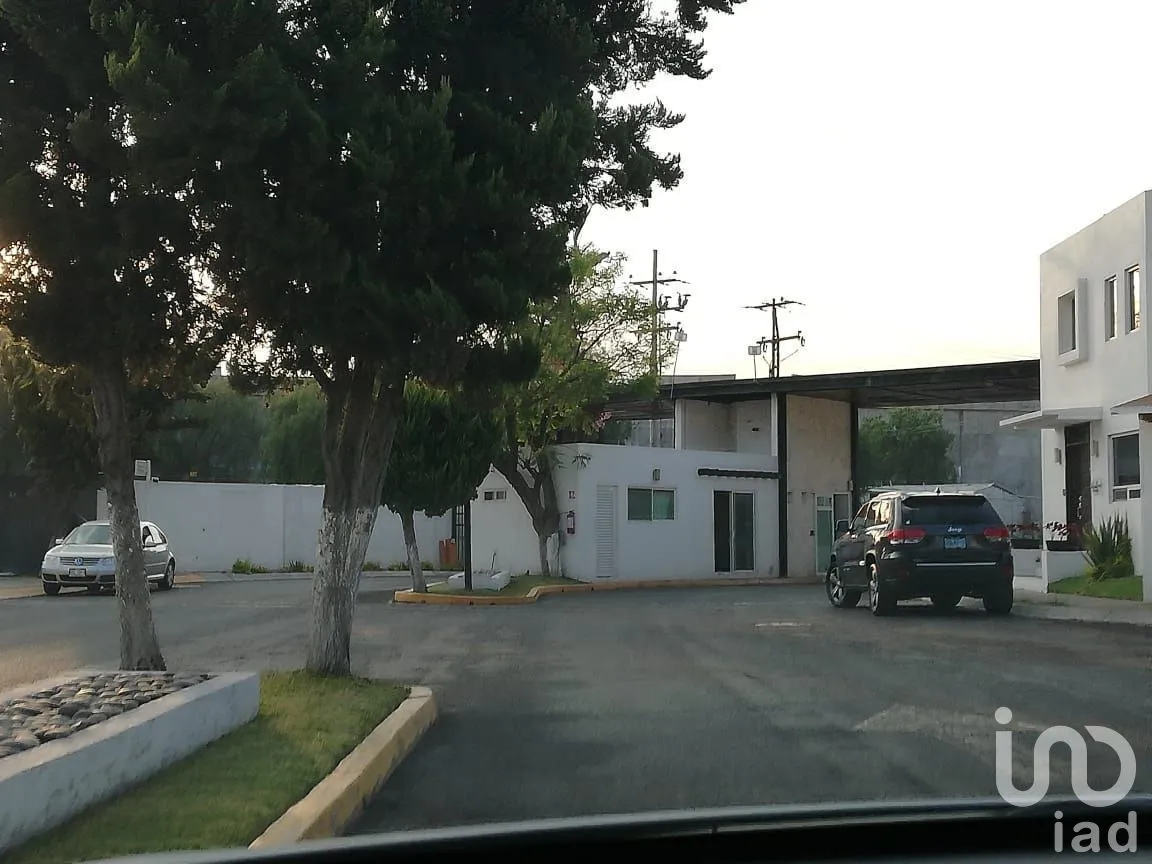 Casa en Venta en Hacienda Real Tejeda, Corregidora, Querétaro | NEX-266917 | iad México | Foto 5 de 15