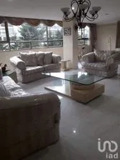 NEX-271877 - Departamento en Venta, con 3 recamaras, con 2 baños, con 210 m2 de construcción.