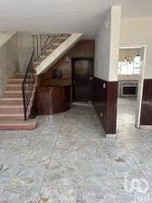 NEX-295430 - Casa en Venta, con 4 recamaras, con 2 baños, con 250 m2 de construcción.