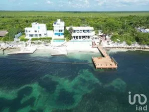 NEX-201168 - Casa en Venta, con 3 recamaras, con 5 baños, con 376.11 m2 de construcción en Punta Sam, CP 77520, Quintana Roo.