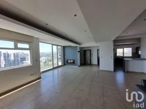 NEX-184132 - Departamento en Renta, con 3 recamaras, con 3 baños, con 170 m2 de construcción en Bosques de las Palmas, CP 52787, México.