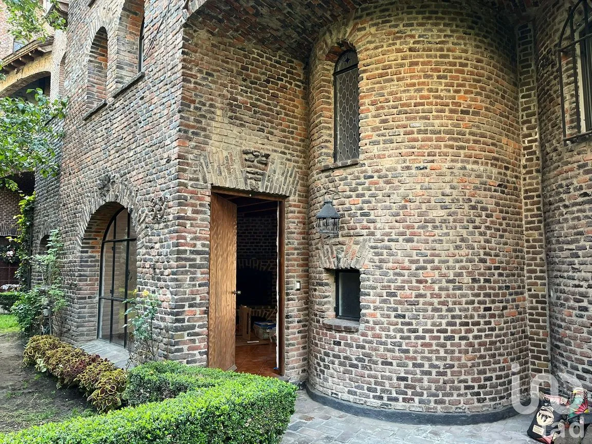 Casa en Renta en Olivar de los Padres, Álvaro Obregón, Ciudad de México | NEX-190460 | iad México | Foto 2 de 24