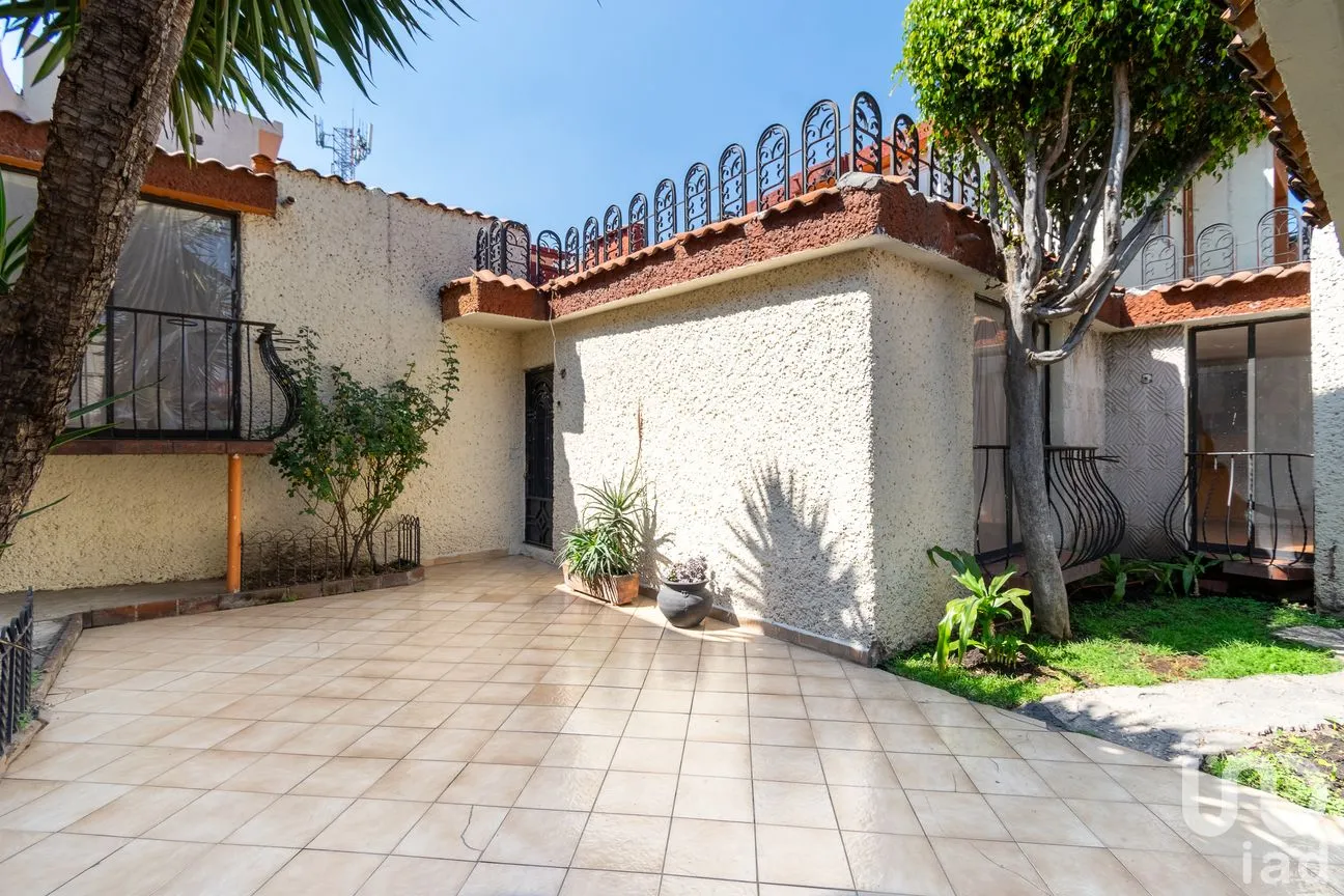 Casa en Venta en Electra, Tlalnepantla de Baz, México | NEX-191933 | iad México | Foto 2 de 27