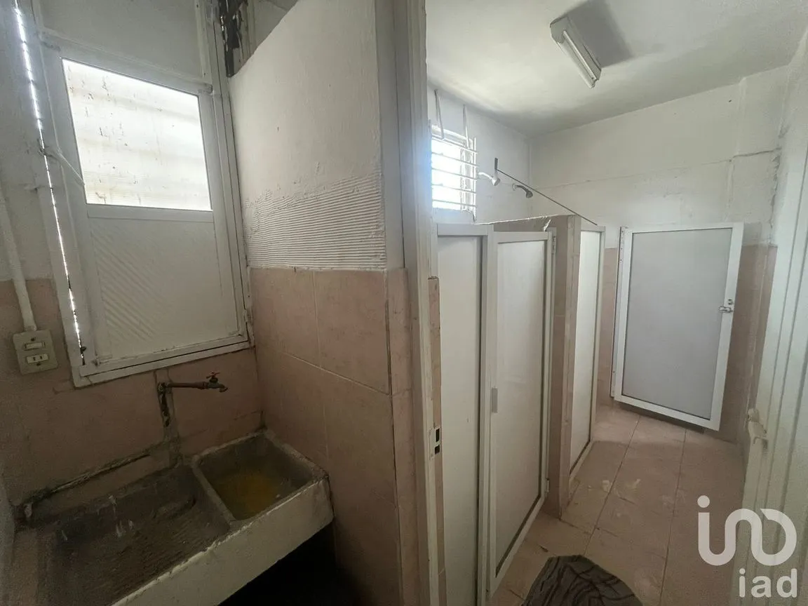 Local en Venta en Ampliación Gabriel Ramos Millán, Iztacalco, Ciudad de México | NEX-213180 | iad México | Foto 8 de 16