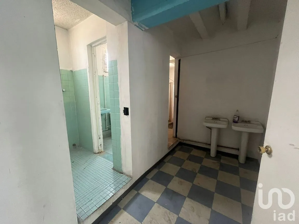 Local en Venta en Ampliación Gabriel Ramos Millán, Iztacalco, Ciudad de México | NEX-213180 | iad México | Foto 9 de 16
