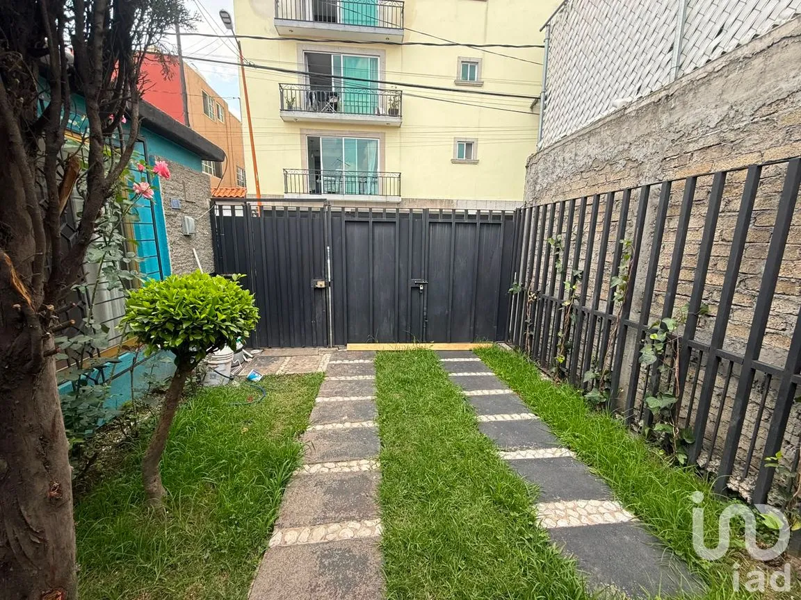 Casa en Renta en Viveros del Valle, Tlalnepantla de Baz, México | NEX-304998 | iad México | Foto 3 de 16