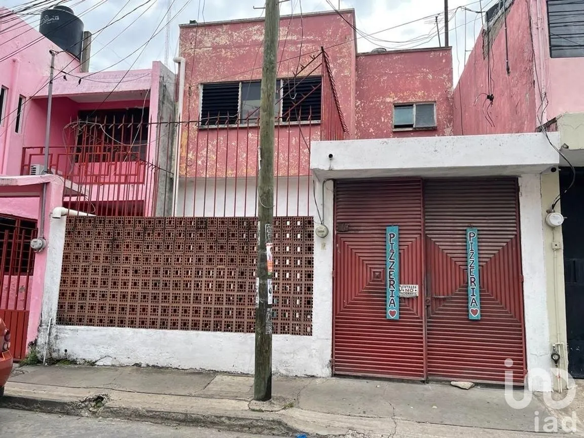 Casa en Venta en Tuxtla Gutiérrez Centro, Tuxtla Gutiérrez, Chiapas | NEX-271316 | iad México | Foto 1 de 16