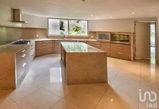 NEX-87904 - Departamento en Venta, con 4 recamaras, con 4 baños, con 440 m2 de construcción.