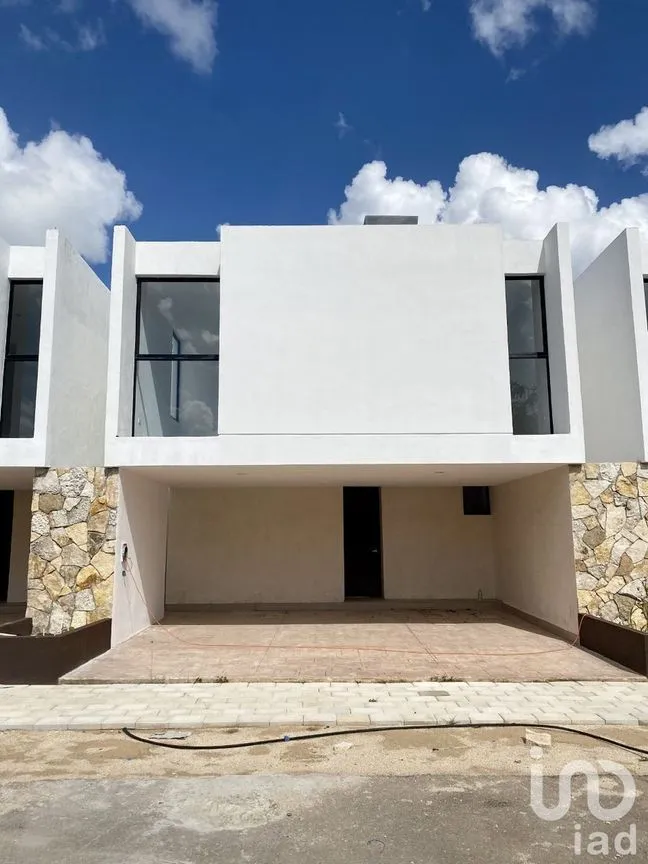 Casa en Venta en Chuburna de Hidalgo, Mérida, Yucatán | NEX-202418 | iad México | Foto 2 de 23