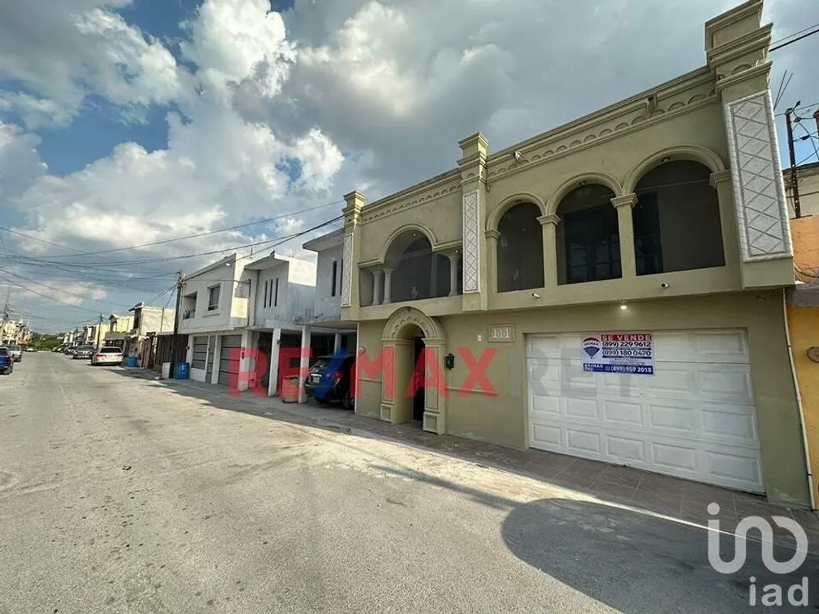 Casa en Venta en El Olmo, Reynosa, Tamaulipas | NEX-231519 | iad México | Foto 3 de 27