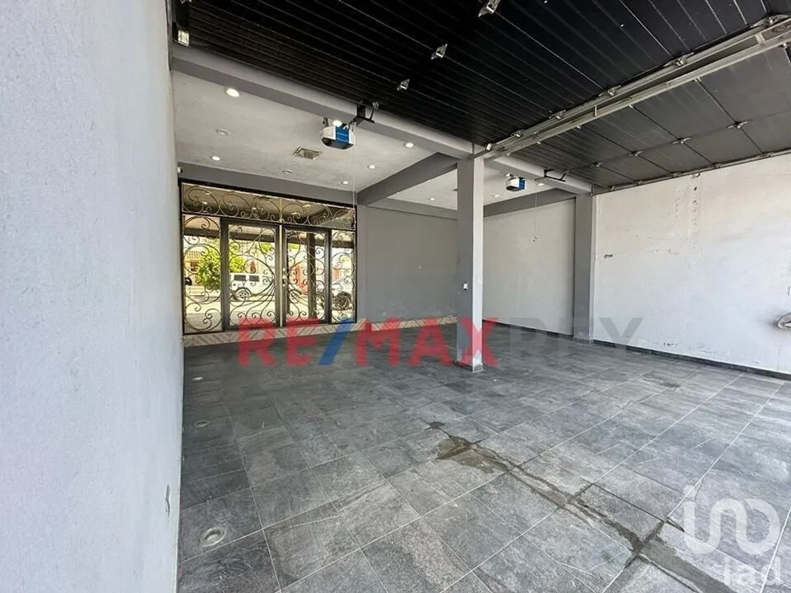 Casa en Venta en Las Fuentes, Reynosa, Tamaulipas | NEX-231663 | iad México | Foto 3 de 28