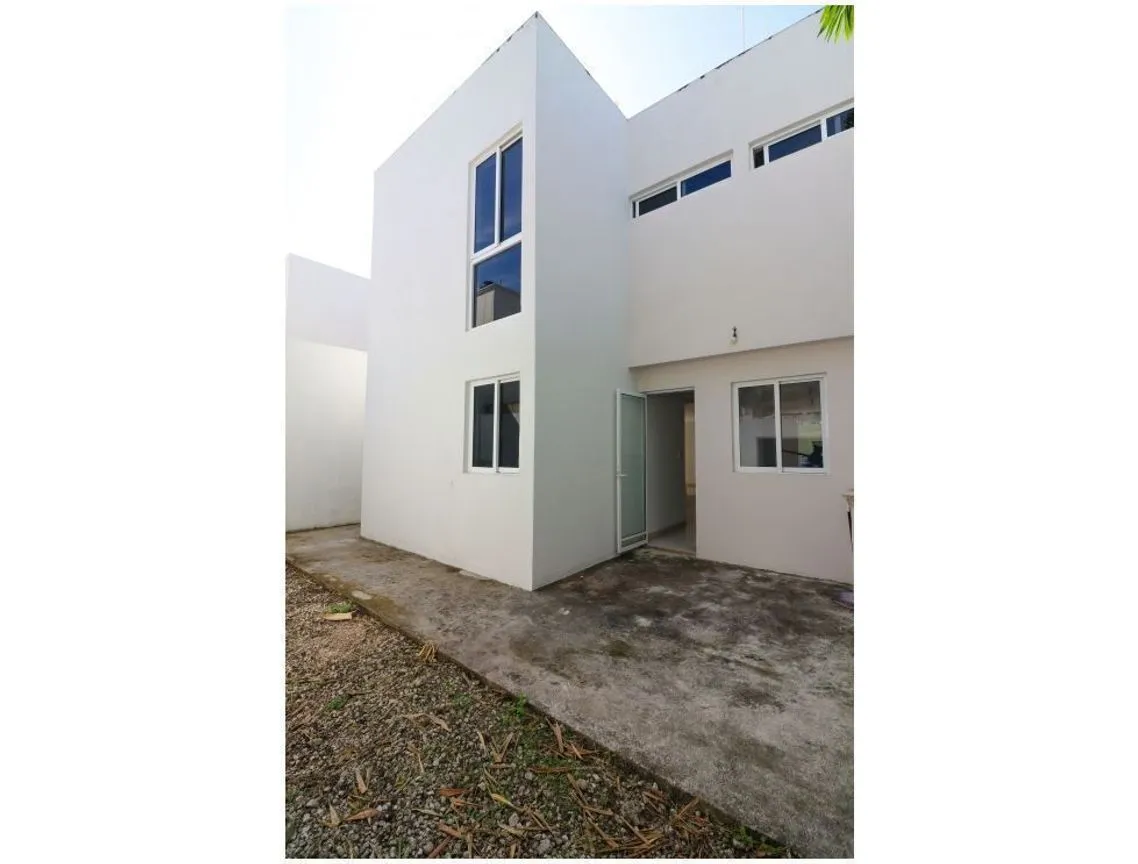 Casa en Venta en Francisco de Montejo, Mérida, Yucatán | NEX-231113 | iad México | Foto 2 de 16