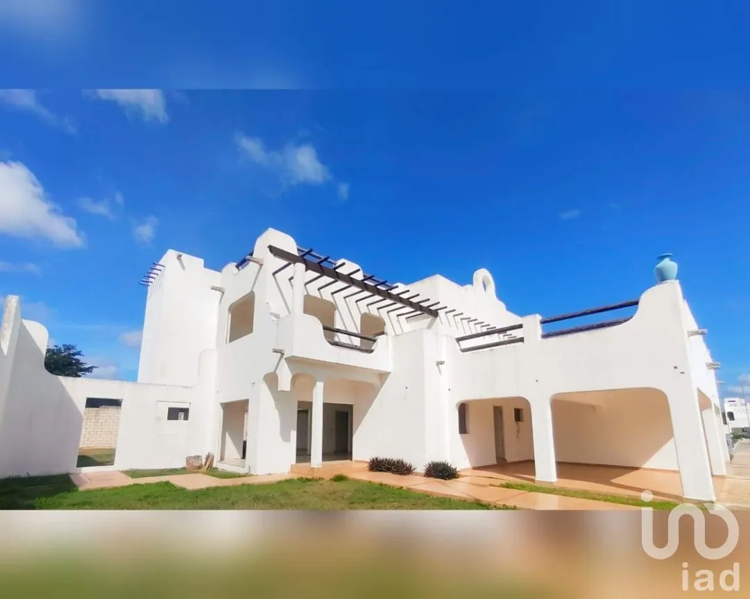 Casa en Venta en Mérida, Mérida, Yucatán | NEX-268510 | iad México | Foto 1 de 37
