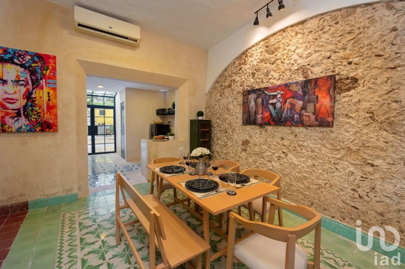 Casa en Venta en Mérida Centro, Mérida, Yucatán | NEX-268512 | iad México | Foto 1 de 17